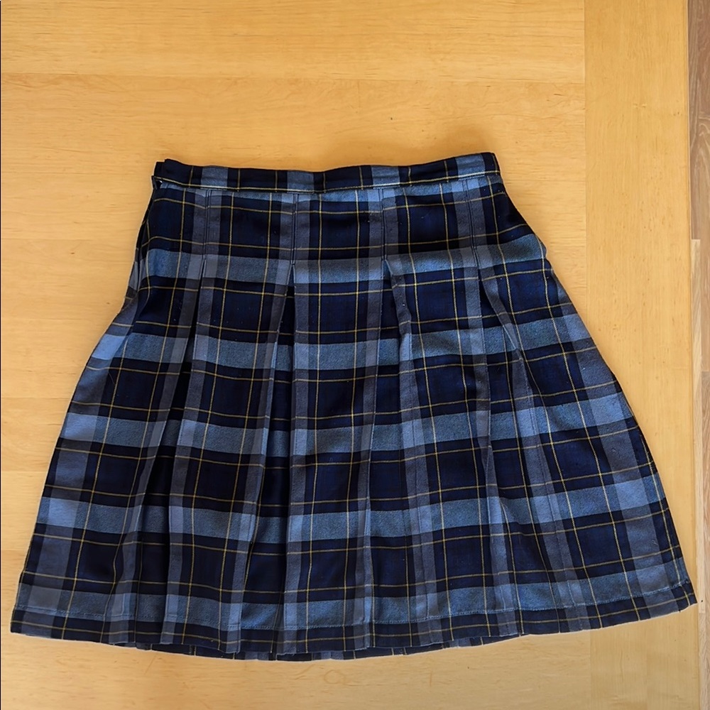 Lands' End classic navy plaid size 2 box pleat skirt women’s